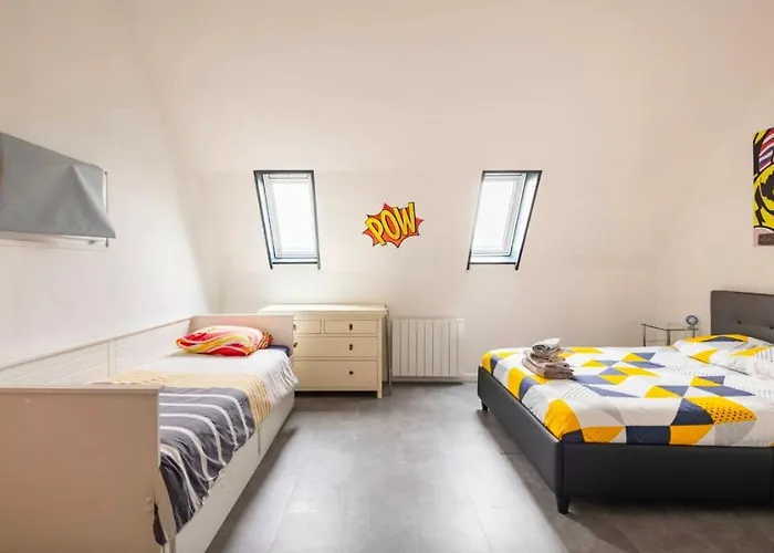 Chambre Privee Avec Salle De Bain Dans La Maison Noble De La Taule Du Luc